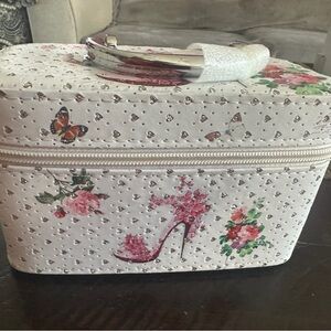 Floral White and Pink Women's Makeup Bag